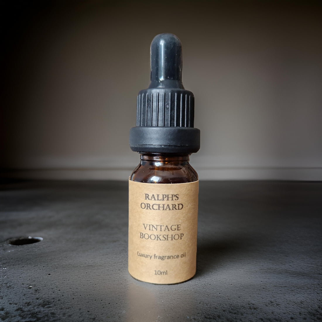 fragrance oil bottle with pipette