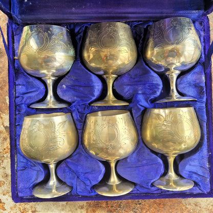 Bestsellers Collection in Large Silver Goblets