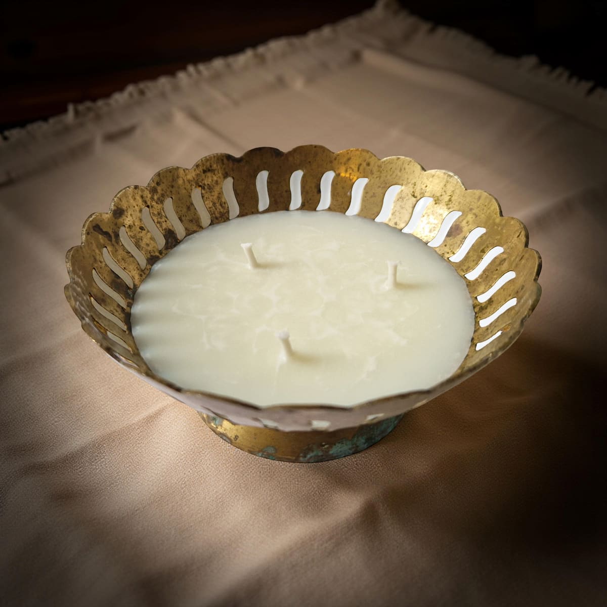 Vintage Indian Brass Dish Candle – Frankincense & Myrrh