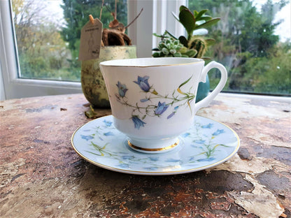 Bluebell teacup candle 