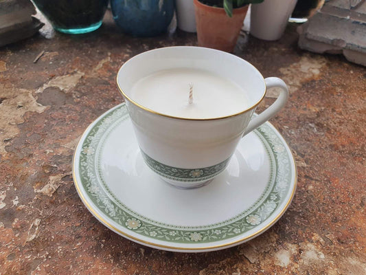 Teacup Candles | Teacup Candles for Sale UK with Lavender essential oil.